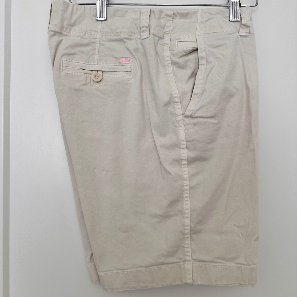 Vineyard Vines Shorts (women's 10)